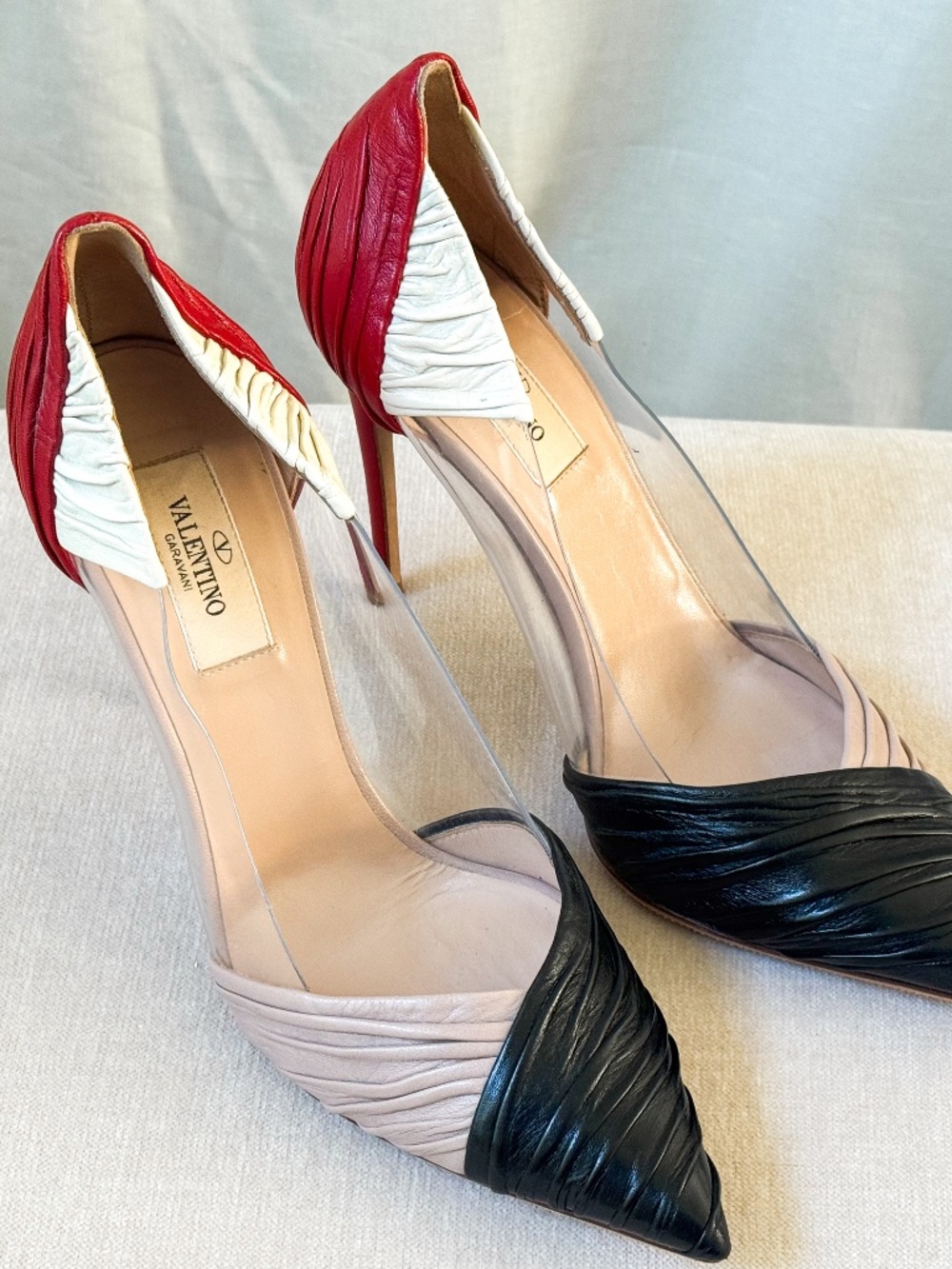 Valentino Garavani B-Drape PVC Leather Pumps Hilary Duff 38 Italy